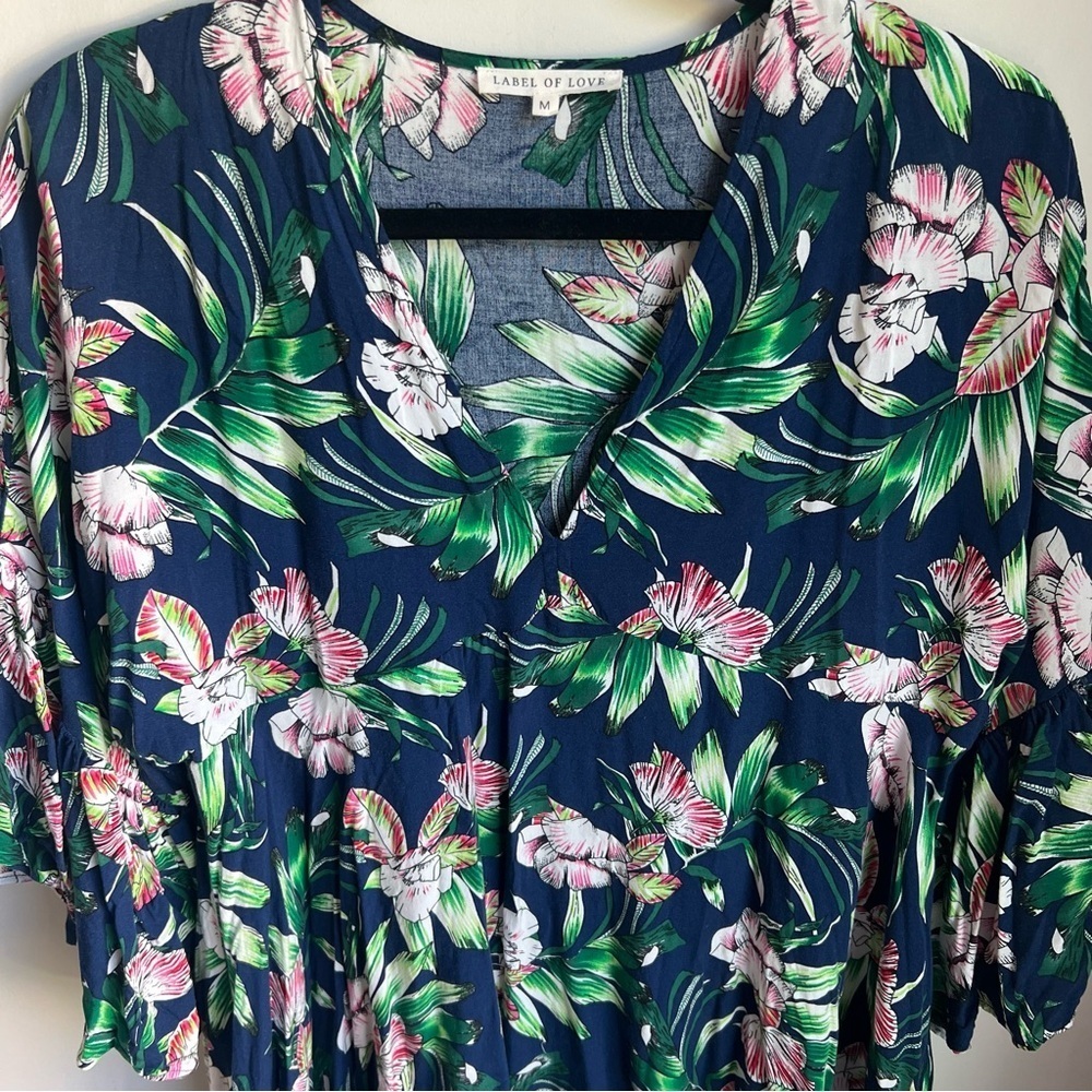 Label of Love Floral Green and Pink Women's Top - Medium - Picture 8 of 15